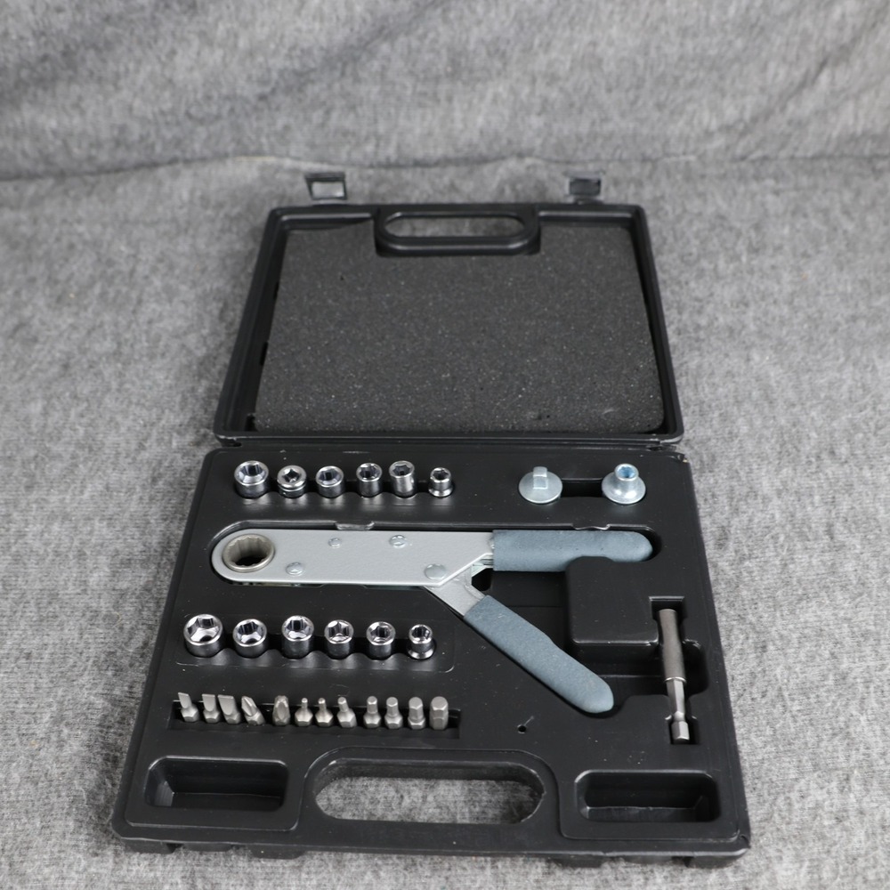 Mechanics Tool Set Ratcheting Wrench Sockets Screwdriver‎ Bits Black Hard Case